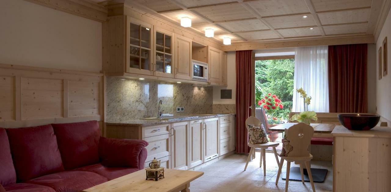 Residence Mugun Corvara In Badia Exterior foto